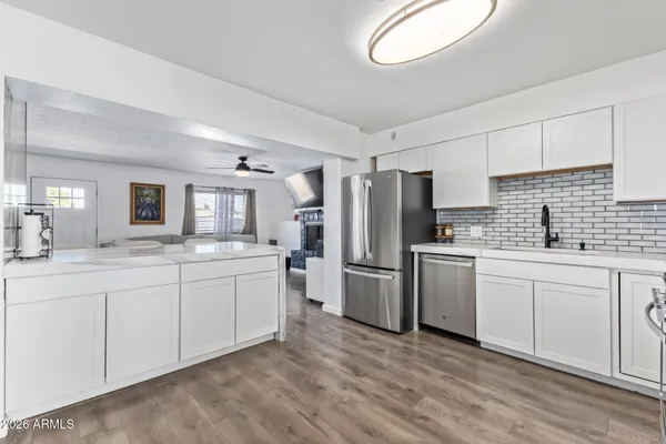 $392,430 | 2940 West Las Palmaritas Drive, Phoenix, AZ 85051