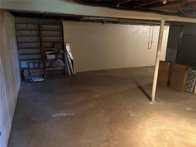 $89,900 | 311 West Pine Street, El Dorado Springs, MO 64744