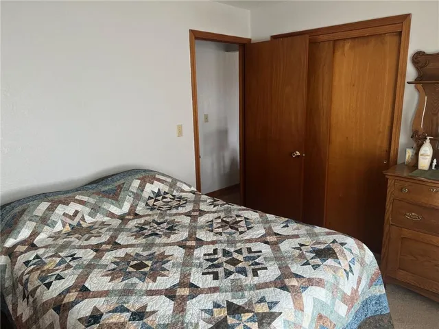 $89,900 | 311 West Pine Street, El Dorado Springs, MO 64744