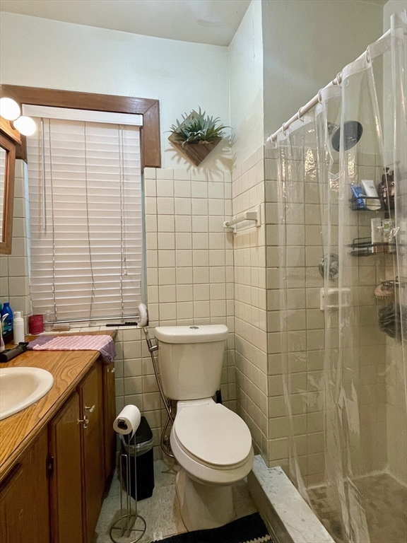 74 Phillips Street, Unit 2 Boston, MA 02114 - Photo 7 of 11