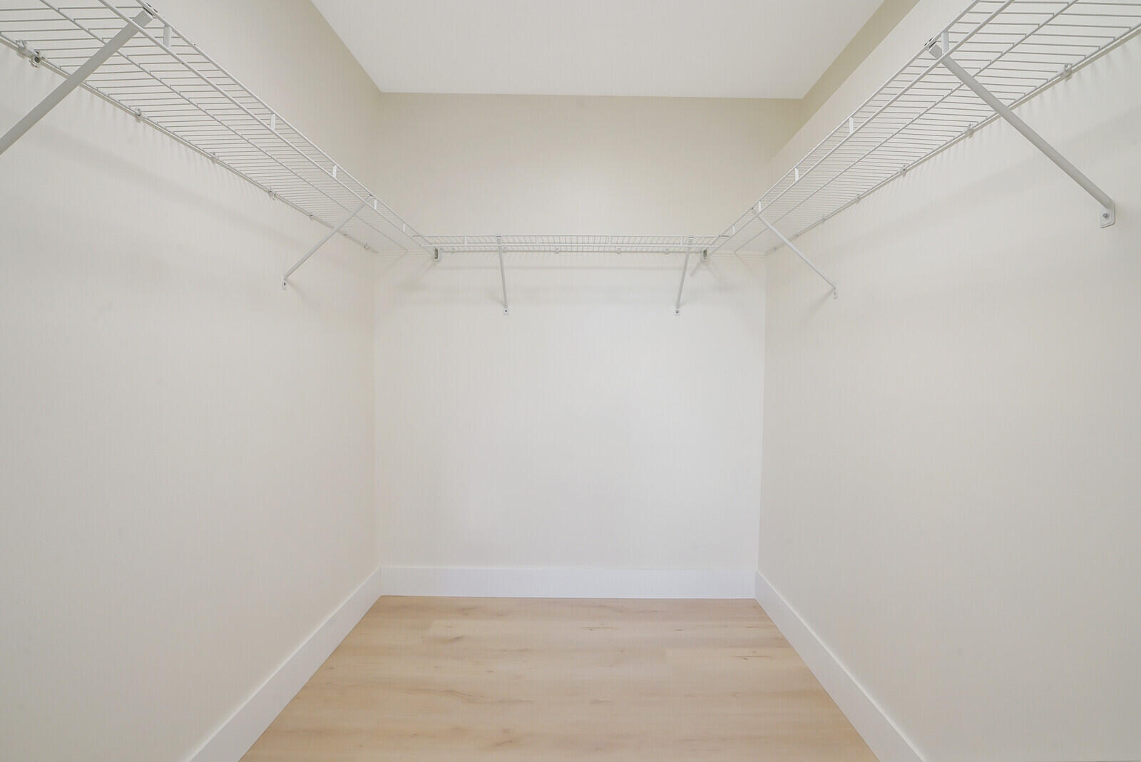 1605 Highway 1, Unit A308 Jupiter, FL 33477 - Photo 18 of 39 32_Image_15_mls