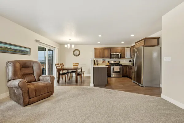 $549,999 | 105 Coyote Court, Buffalo, WY 82834