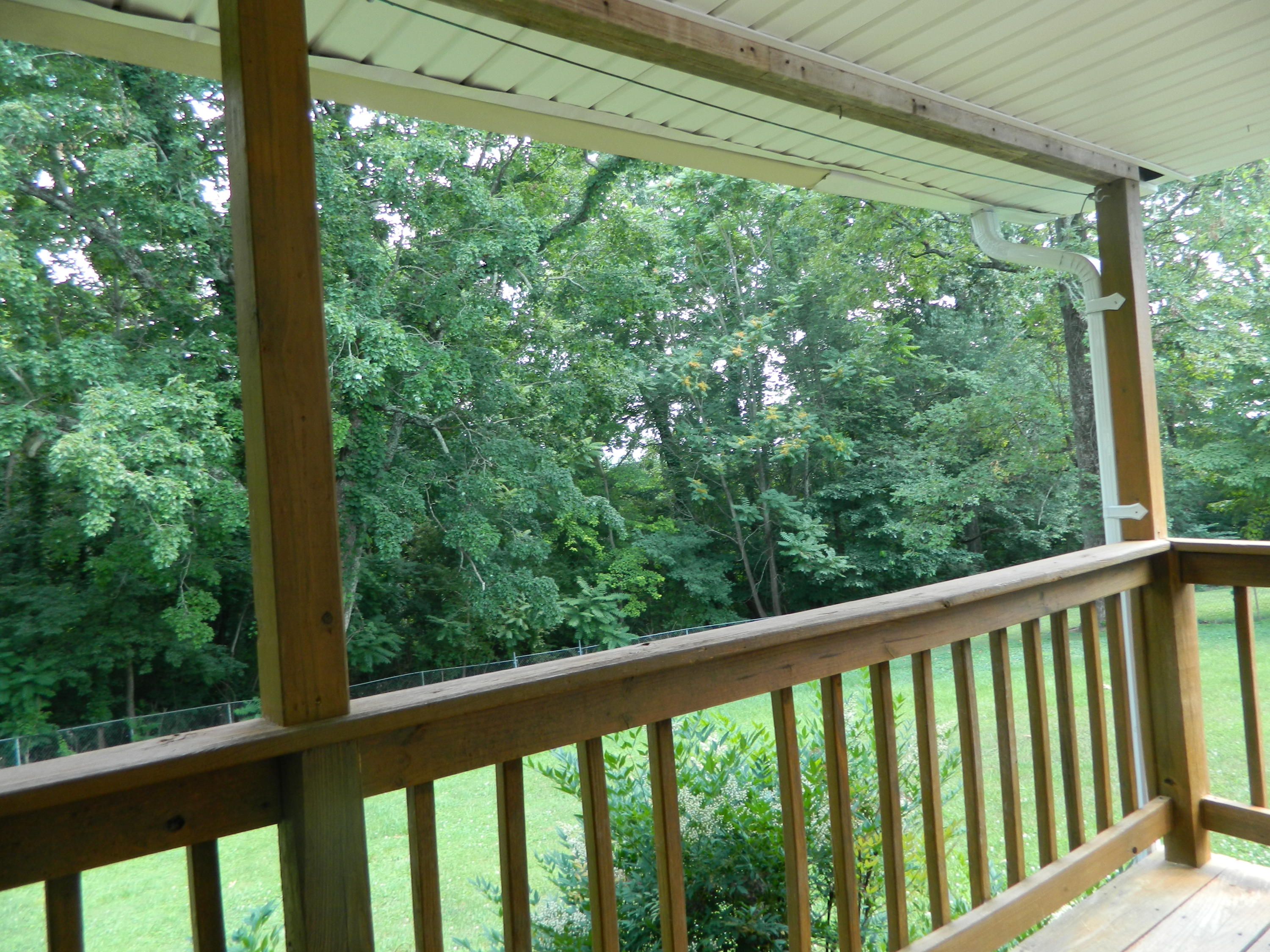203 Jonathan Place Oak Ridge, TN 37830 - Photo 4 of 20 DSCN3299