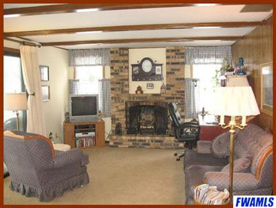 6232 West Maple Grove Road Huntington, IN 46750 - Photo 10 of 19 Gallery Image 10