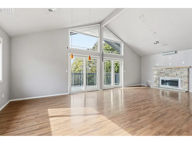 $625,000 | 5239 North Emerson Drive, Portland, OR 97217