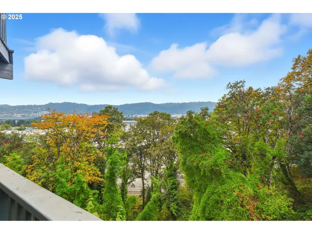 $625,000 | 5239 North Emerson Drive, Portland, OR 97217