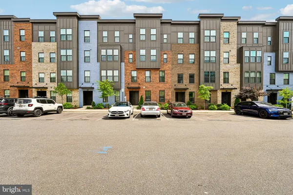 $533,764 | 10109 B Seattle Slew Lane, Unit 24, Laurel, MD 20723