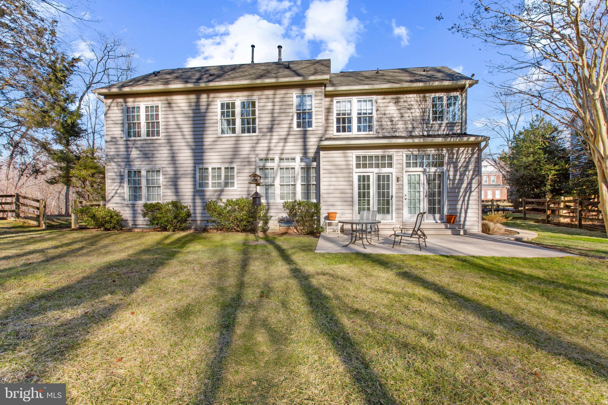 91 Colony Crossing Edgewater, MD 21037 - Photo 31 of 38 a view of a house with swimming pool and sitting area