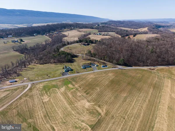 $379,900 | 149 Alice Lane, Port Royal, PA 17082