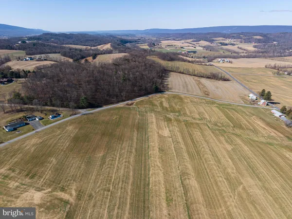 $379,900 | 149 Alice Lane, Port Royal, PA 17082