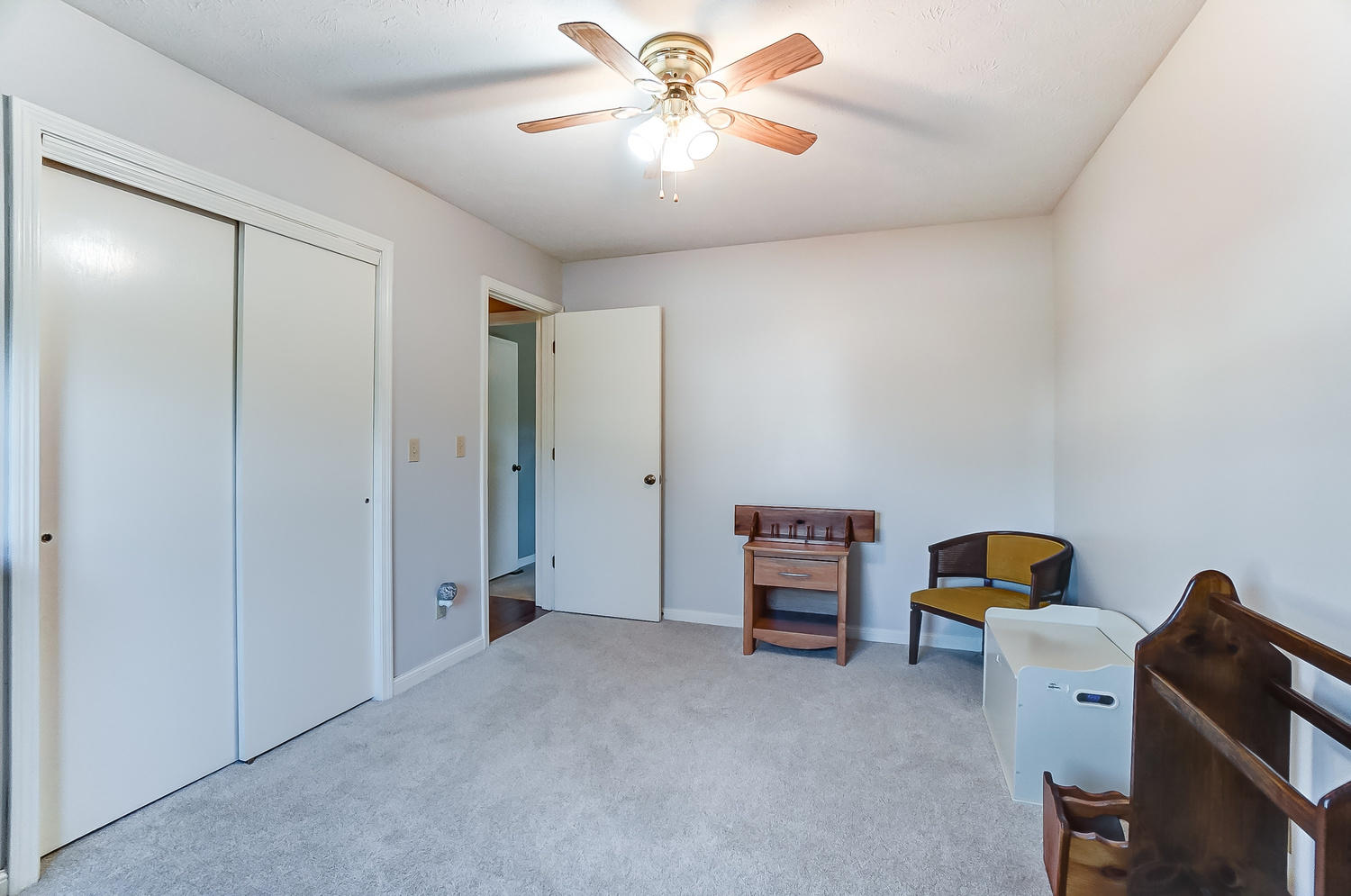 1045 Kingsgate Road Springfield, OH 45503 - Photo 28 of 39
