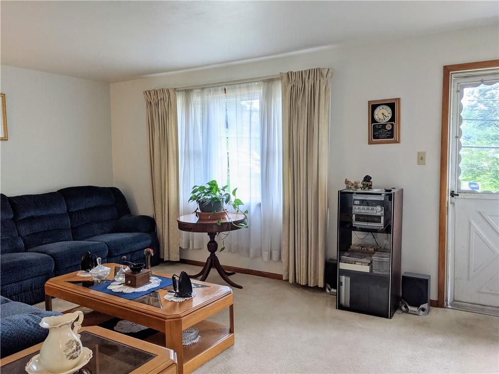 591 Mercer Road Beaver Falls, PA 15010 - Photo 7 of 22 Gallery Image 7