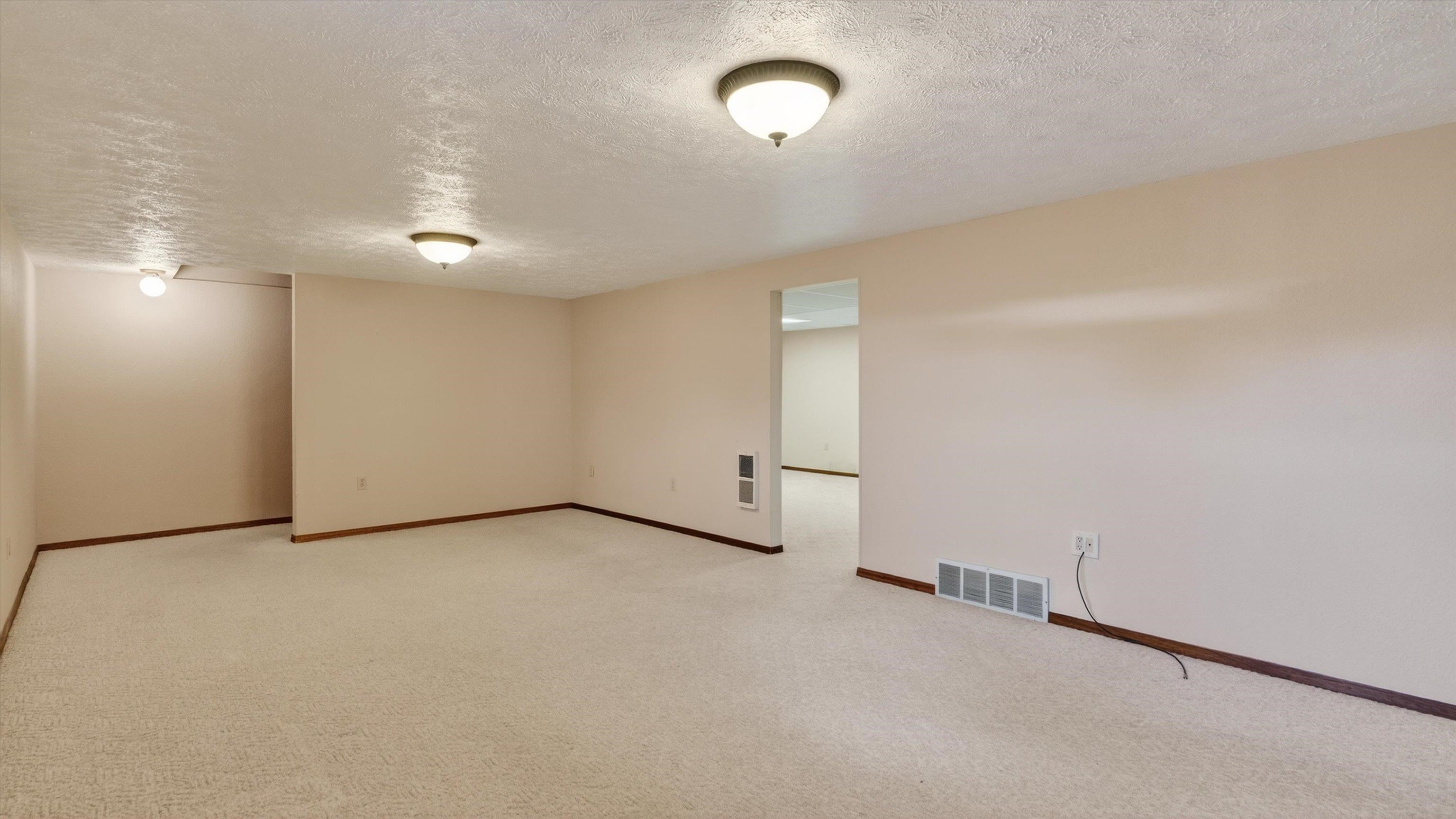 5923 West Tepee Court Spokane, WA 99208 - Photo 17 of 27