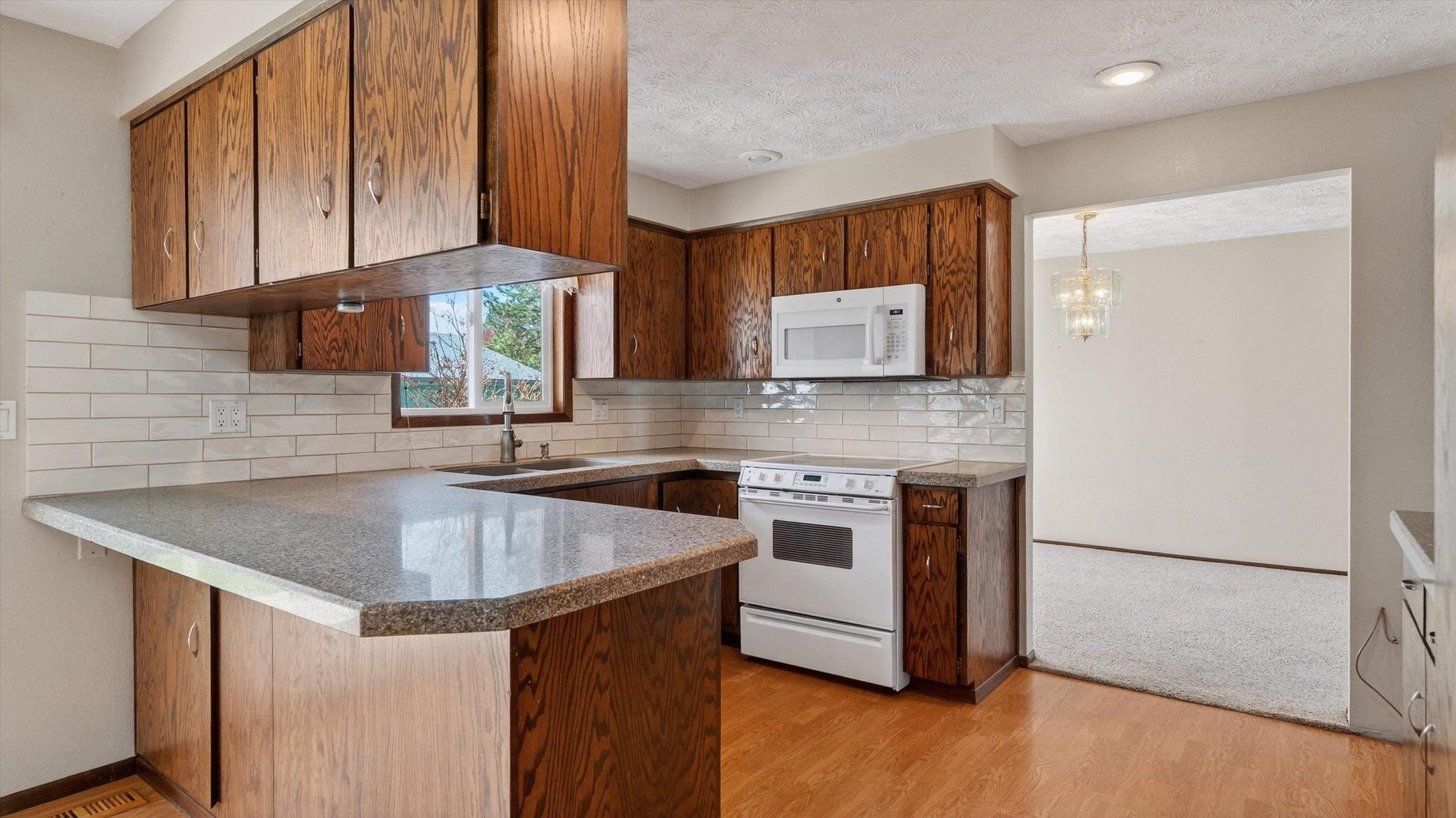 5923 West Tepee Court Spokane, WA 99208 - Photo 6 of 27