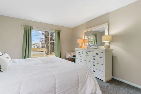 $310,000 | 1737 Cottage Drive, Unit 718, Geneva, WI 53147