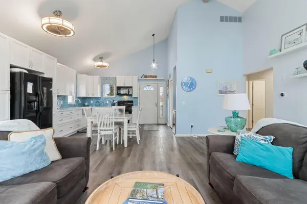 $310,000 | 1737 Cottage Drive, Unit 718, Geneva, WI 53147