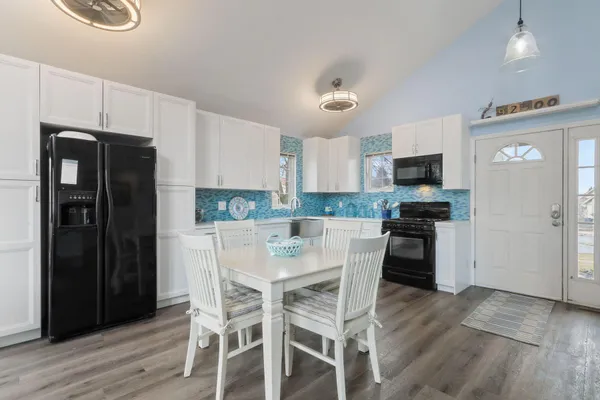$310,000 | 1737 Cottage Drive, Unit 718, Geneva, WI 53147