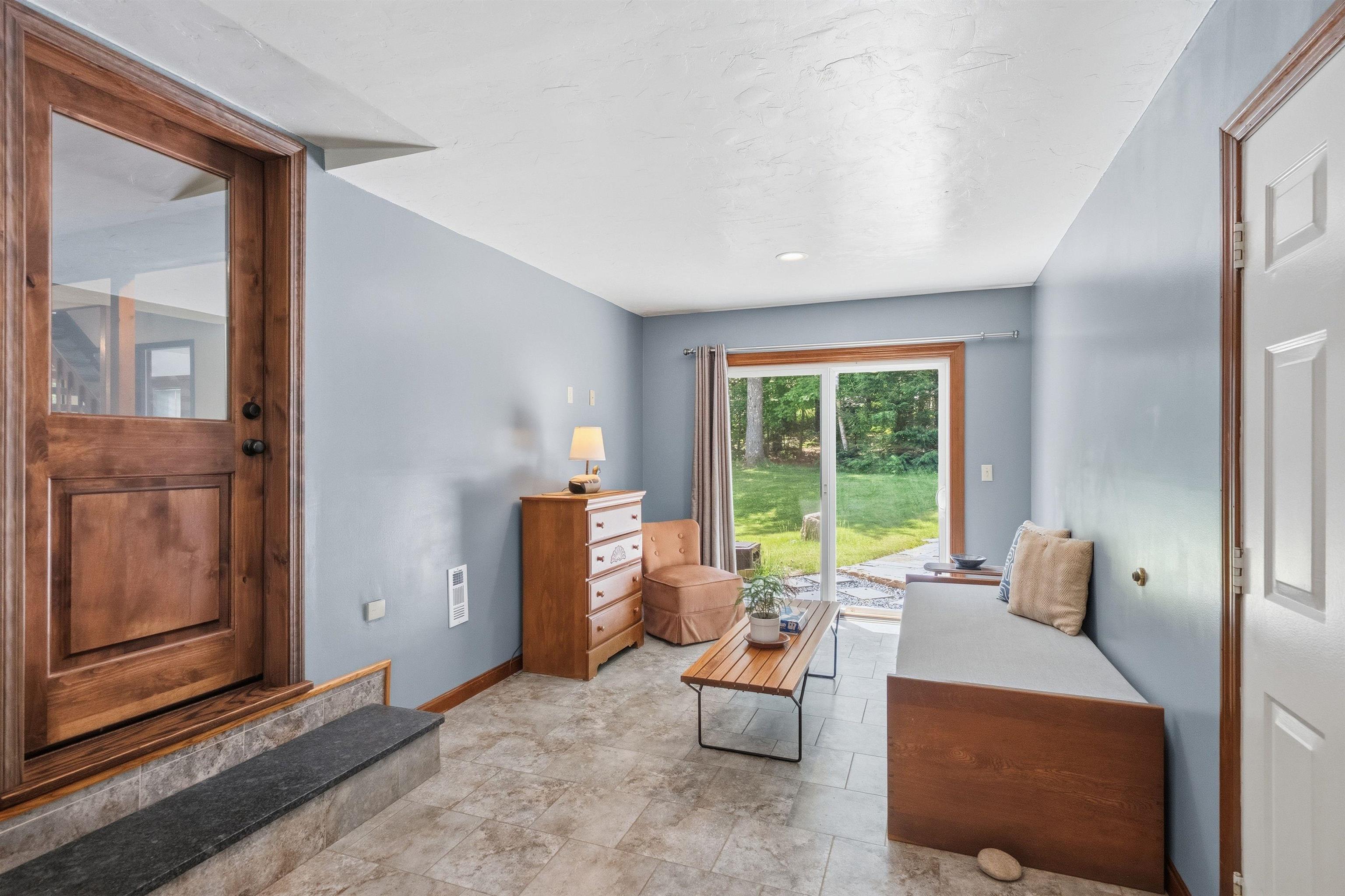 171 Dow Road Bow, NH 03304 - Photo 16 of 48
