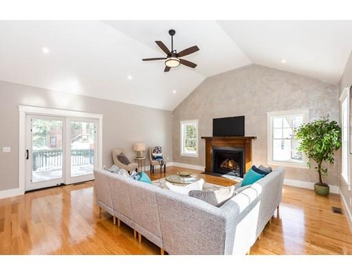 25 Hutchinson Road Arlington, MA 02474 - Photo 12 of 30