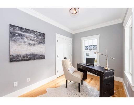 25 Hutchinson Road Arlington, MA 02474 - Photo 4 of 30
