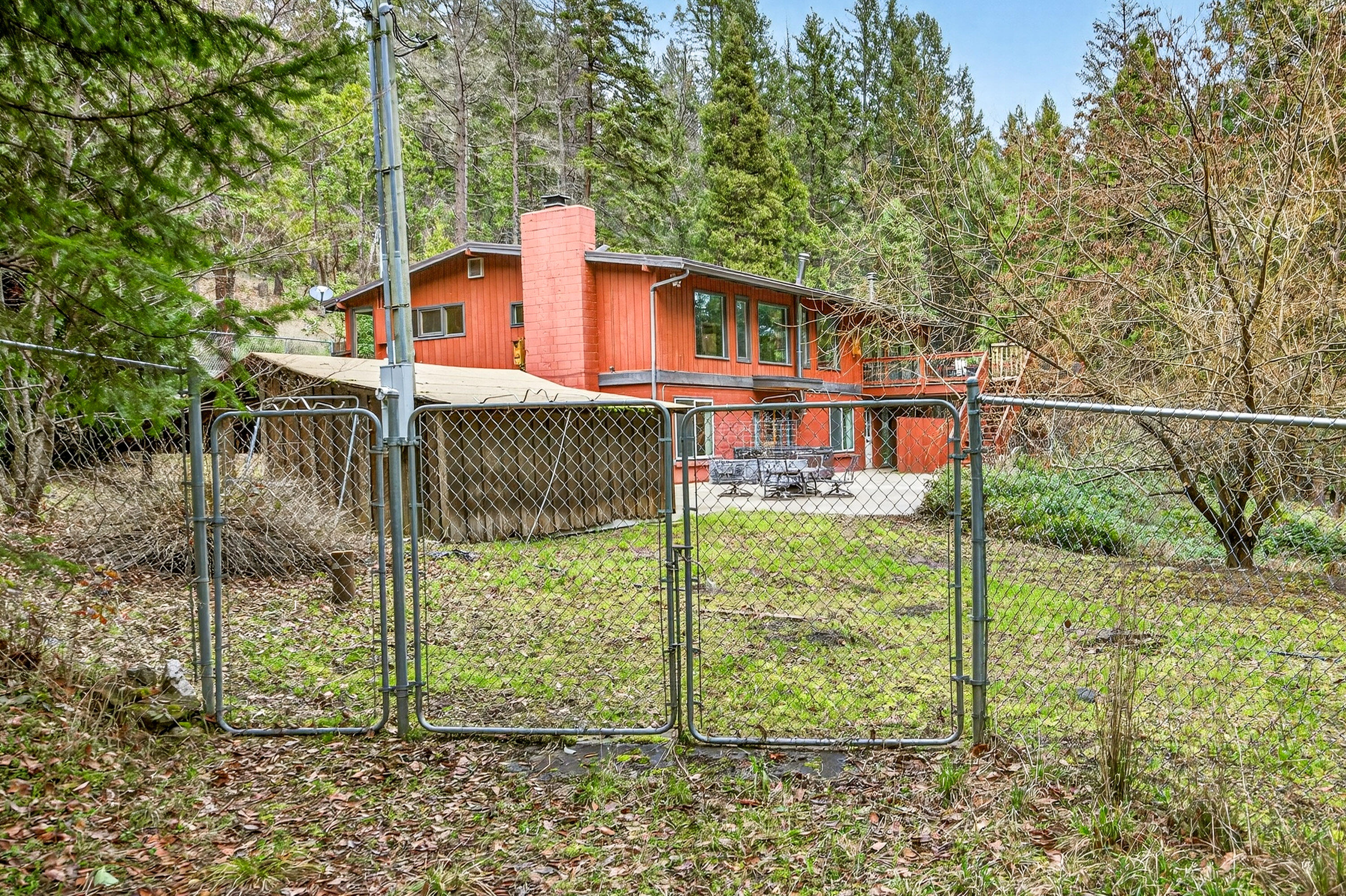 2922 Anderson Creek Road Talent, OR 97540 - Photo 33 of 37 Gate for RV parking.
