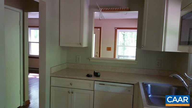 1379 Hollands Road Palmyra, VA 22963 - Photo 8 of 15 Gallery Image 8