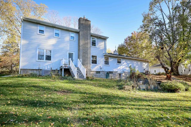 $554,900 | 421 Lowry Court Northwest, Rochester, MN 55901