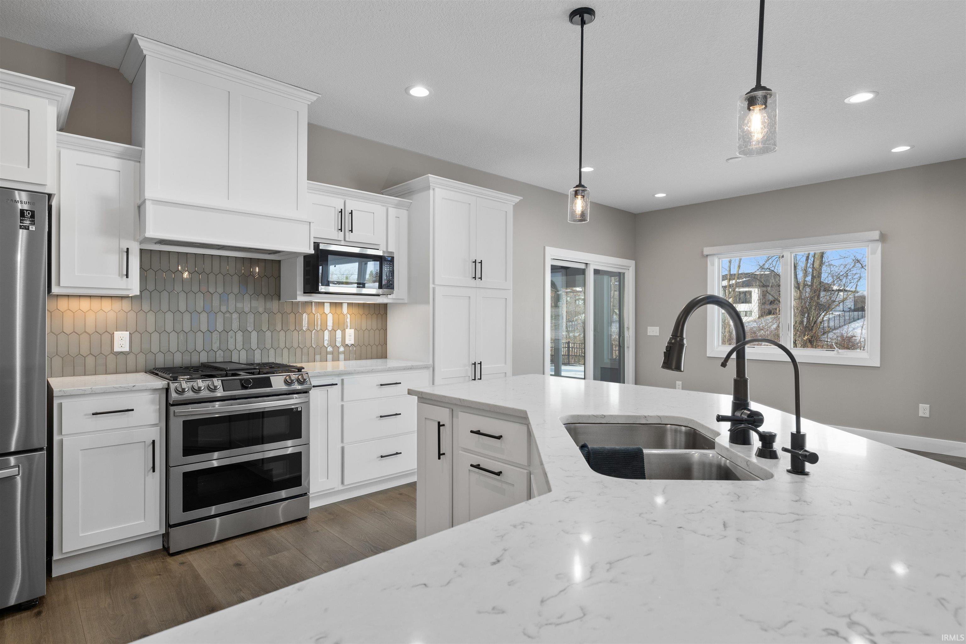 641 Sandringham Pass Fort Wayne, IN 46845 - Photo 11 of 36