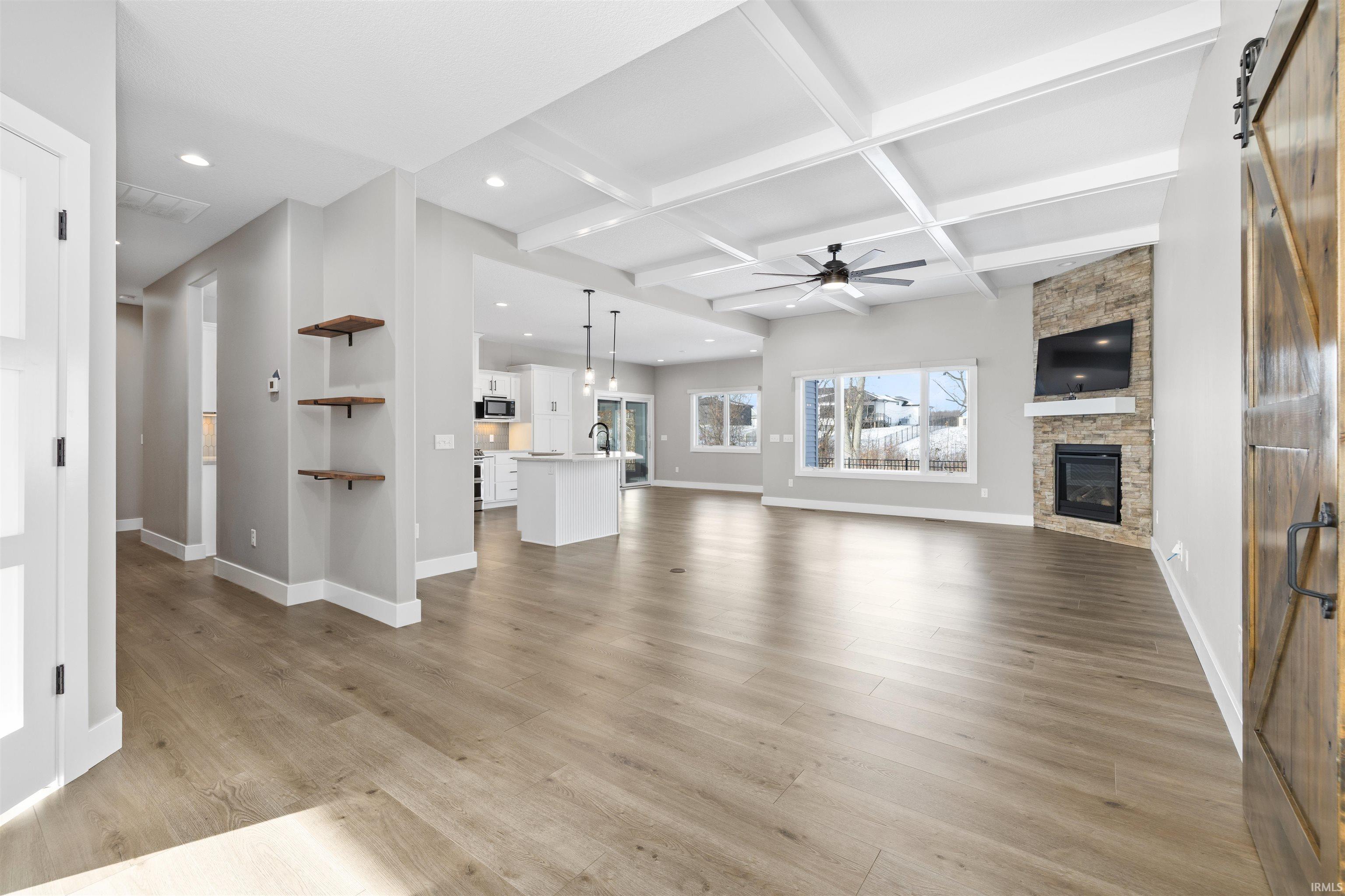 641 Sandringham Pass Fort Wayne, IN 46845 - Photo 5 of 36