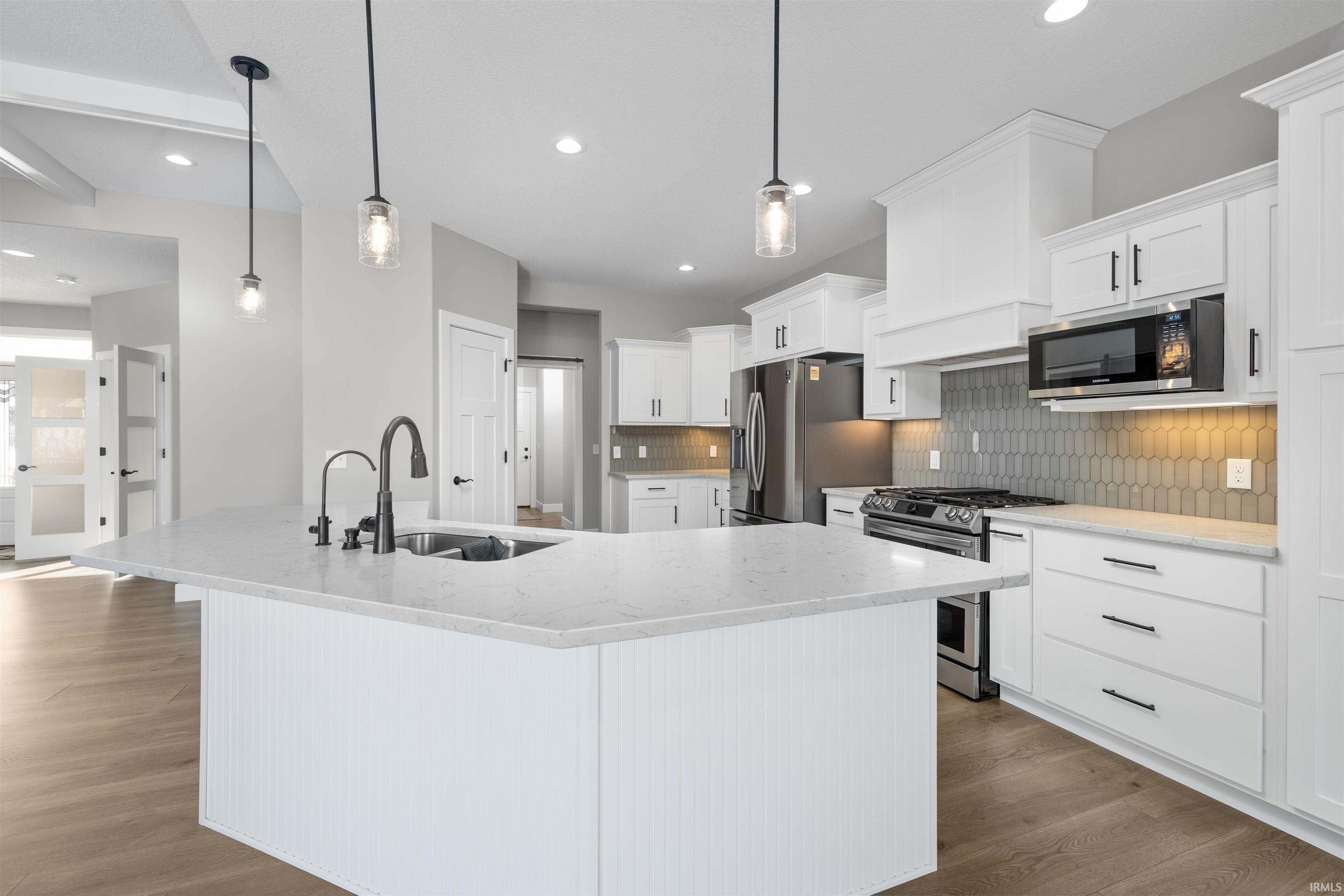 641 Sandringham Pass Fort Wayne, IN 46845 - Photo 9 of 36