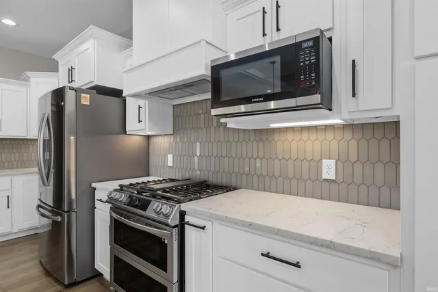 $509,900 | 641 Sandringham Pass, Fort Wayne, IN 46845