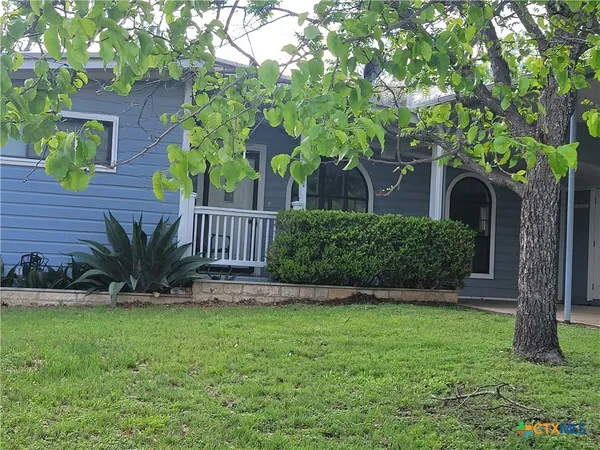 $1,650 | 14 Steele Street, Lampasas, TX 76550