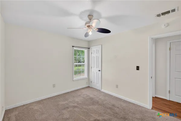 $1,650 | 14 Steele Street, Lampasas, TX 76550
