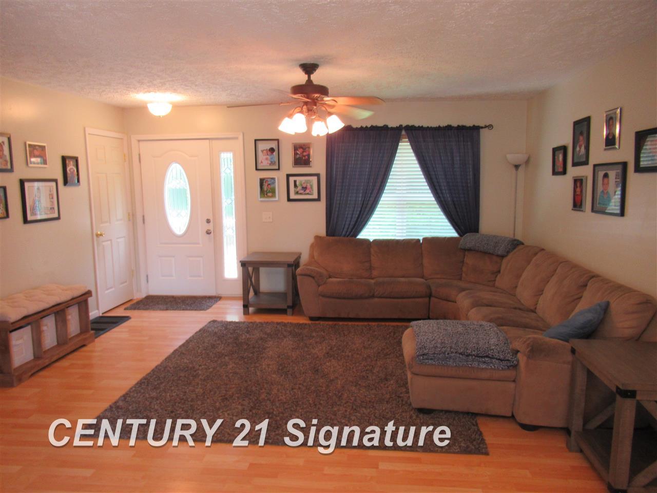 6344 Turner Road Flushing, MI 48433 - Photo 4 of 68