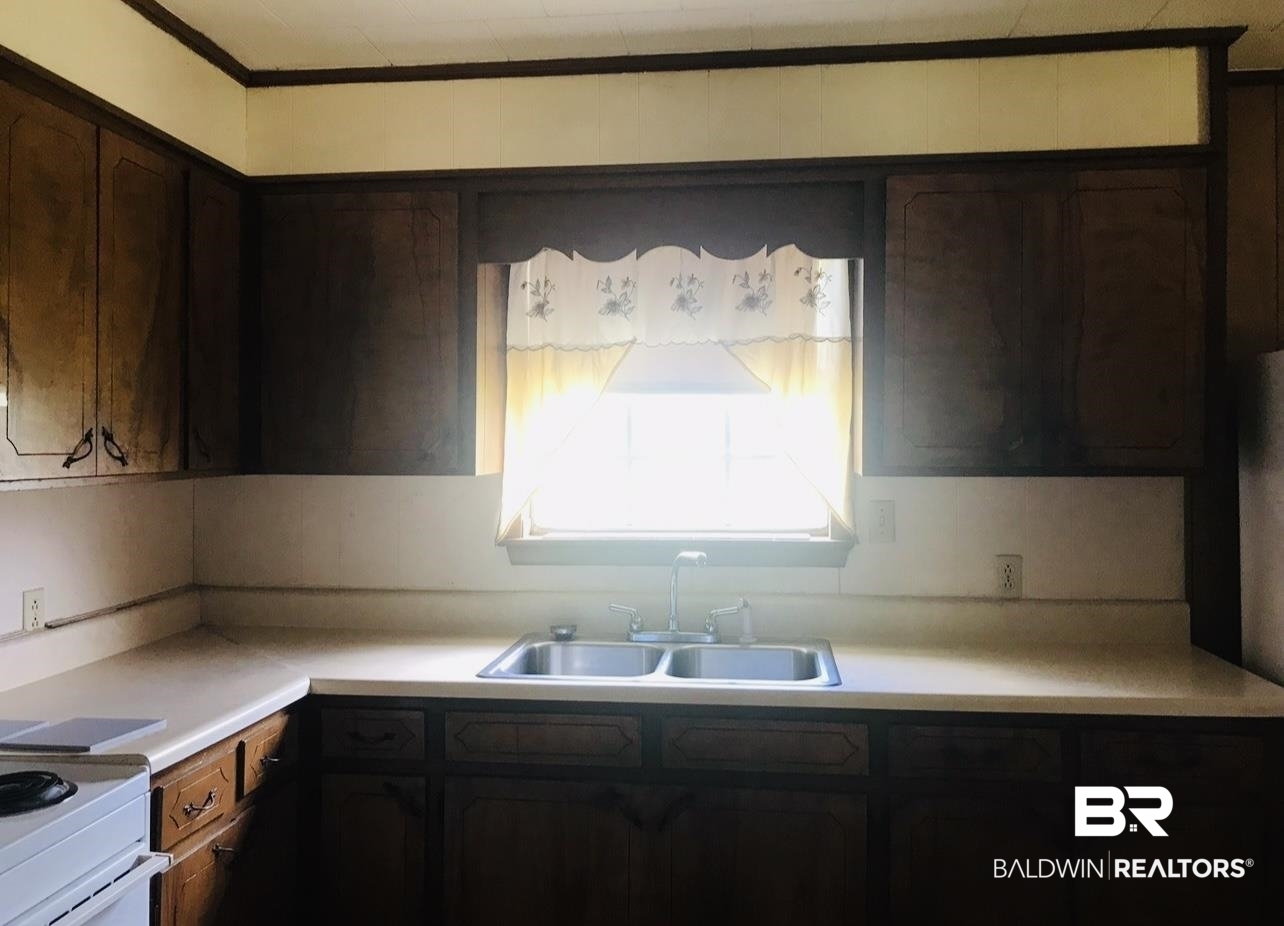 6325 Butler Street Frisco City, AL 36445 - Photo 2 of 15