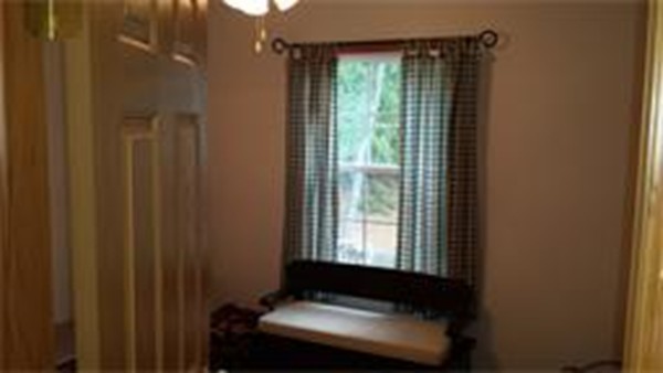 8 Winneconnett Road Worcester, MA 01605 - Photo 8 of 15 Gallery Image 8