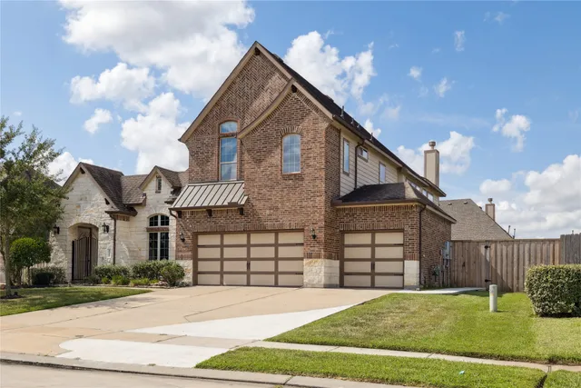 $3,800 | 19403 Sanctuary Robin Lane, Spring, TX 77388