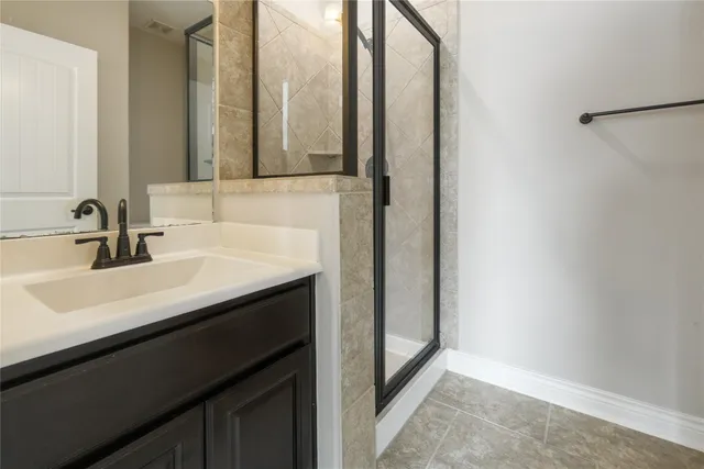 $3,800 | 19403 Sanctuary Robin Lane, Spring, TX 77388