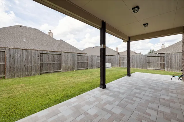 $3,800 | 19403 Sanctuary Robin Lane, Spring, TX 77388