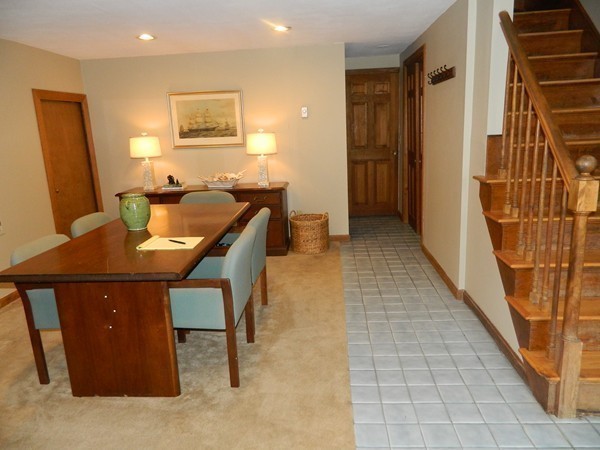 9 Togan Way, Unit 9 Marblehead, MA 01945 - Photo 10 of 21 Gallery Image 10