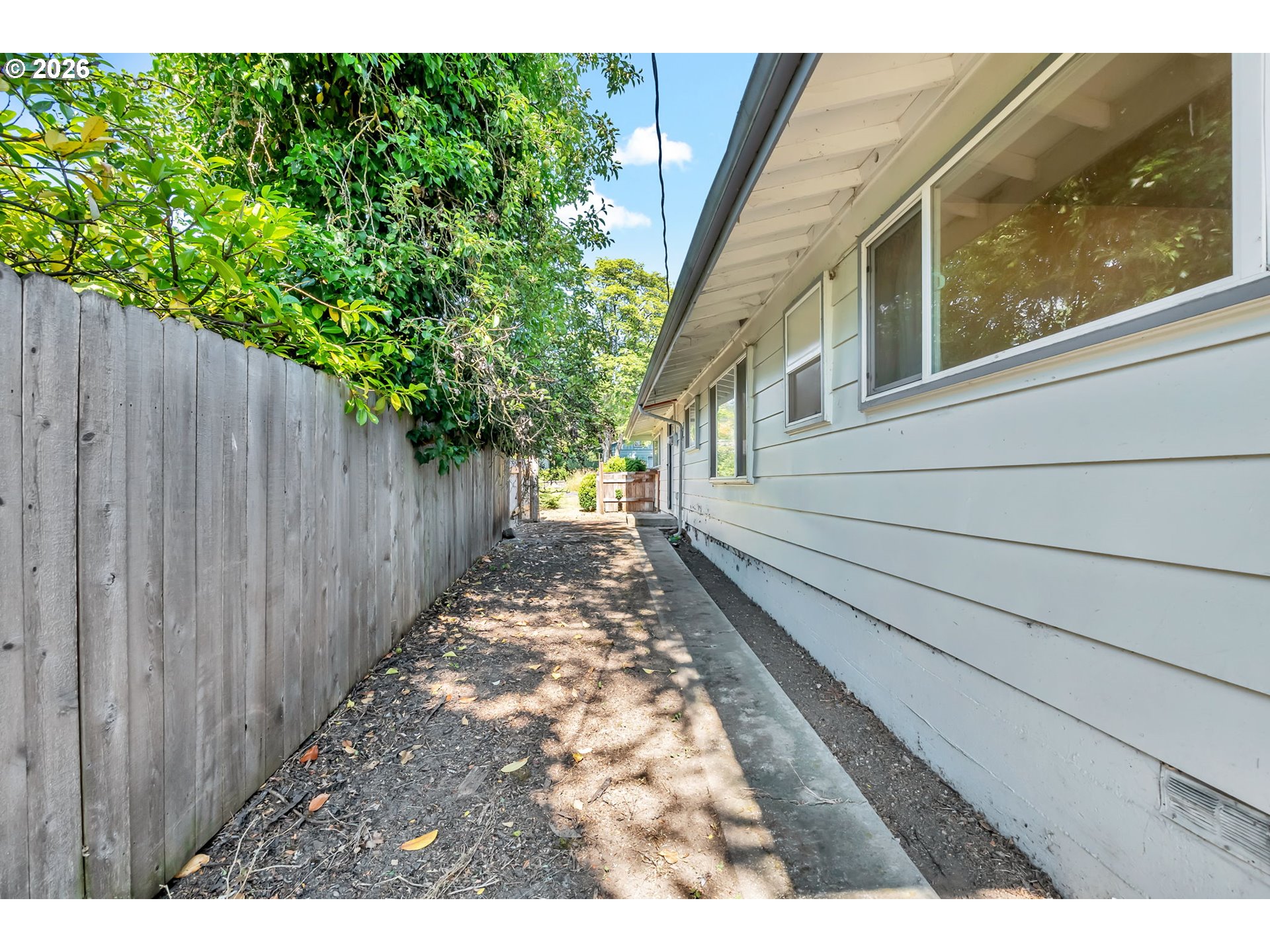 3420 Harris Street Eugene, OR 97405 - Photo 12 of 41