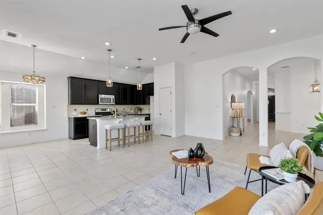 $2,000 | 105 Peggy Cove, Liberty Hill, TX 78642