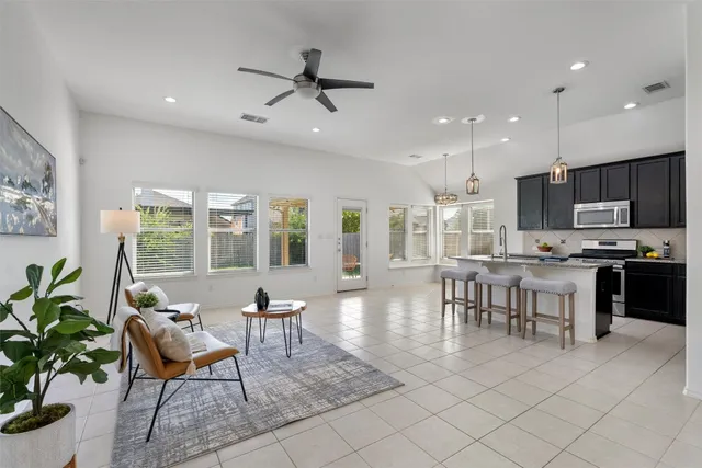 $2,000 | 105 Peggy Cove, Liberty Hill, TX 78642