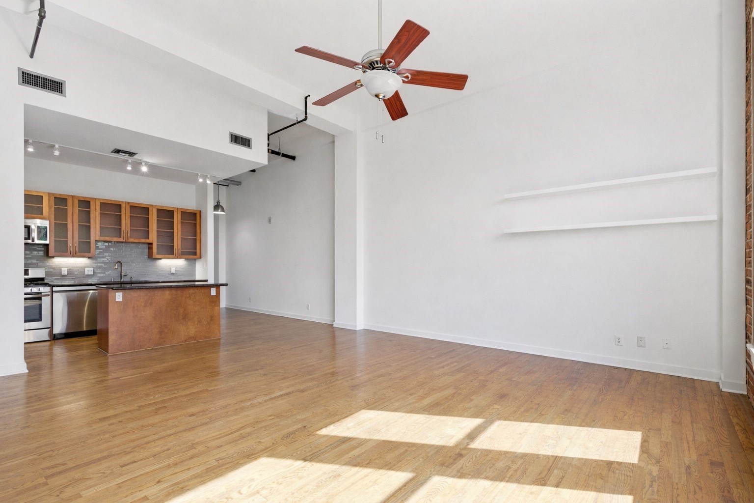 915 Franklin Street, Unit 2I Houston, TX 77002 - Photo 14 of 34