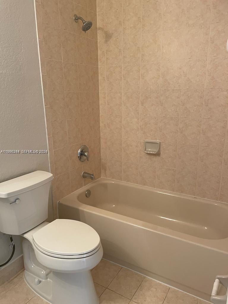 1663 Southeast 29th Street, Unit 206 Homestead, FL 33035 - Photo 11 of 19