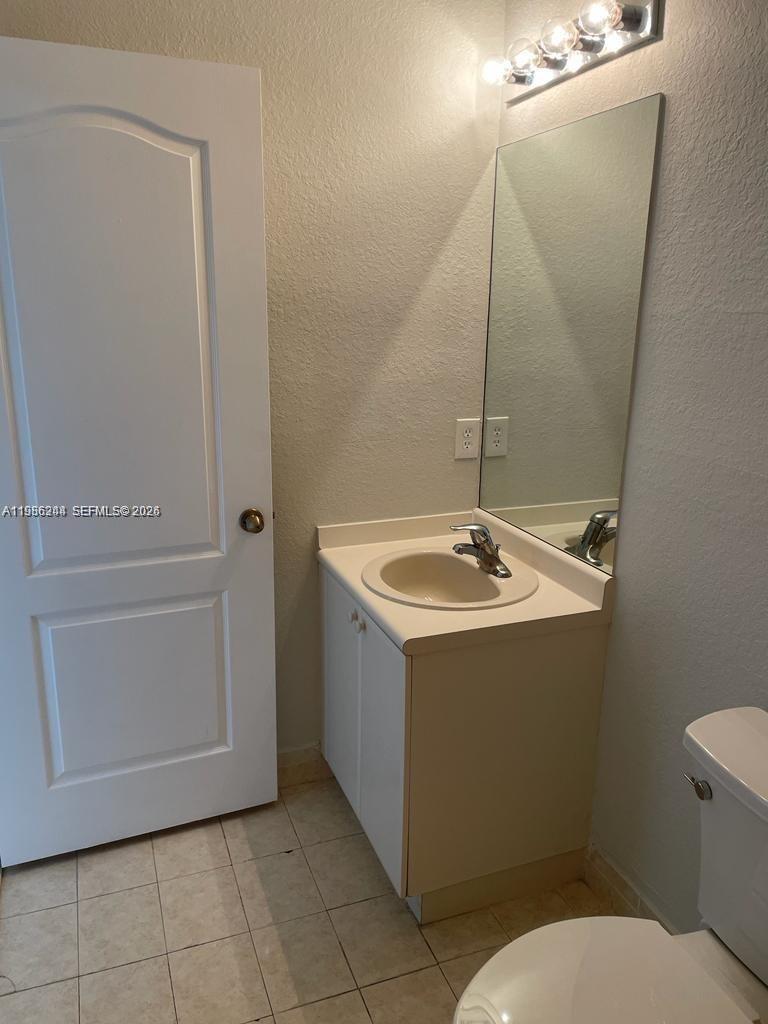 1663 Southeast 29th Street, Unit 206 Homestead, FL 33035 - Photo 10 of 19