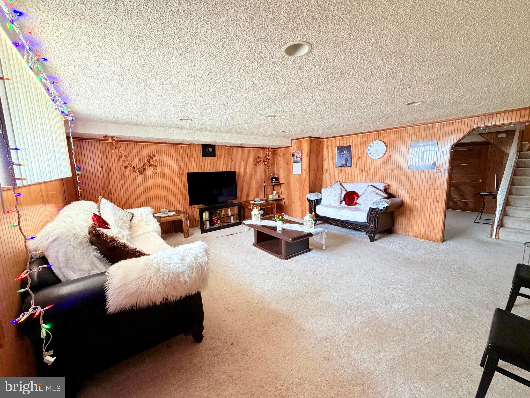 1437 Napfle Avenue Philadelphia, PA 19111 - Photo 26 of 43