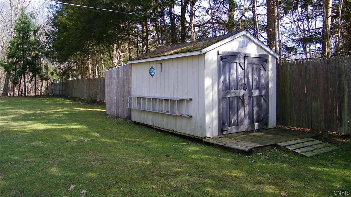 852 County Rte 11 West Monroe, NY 13167 - Photo 4 of 22