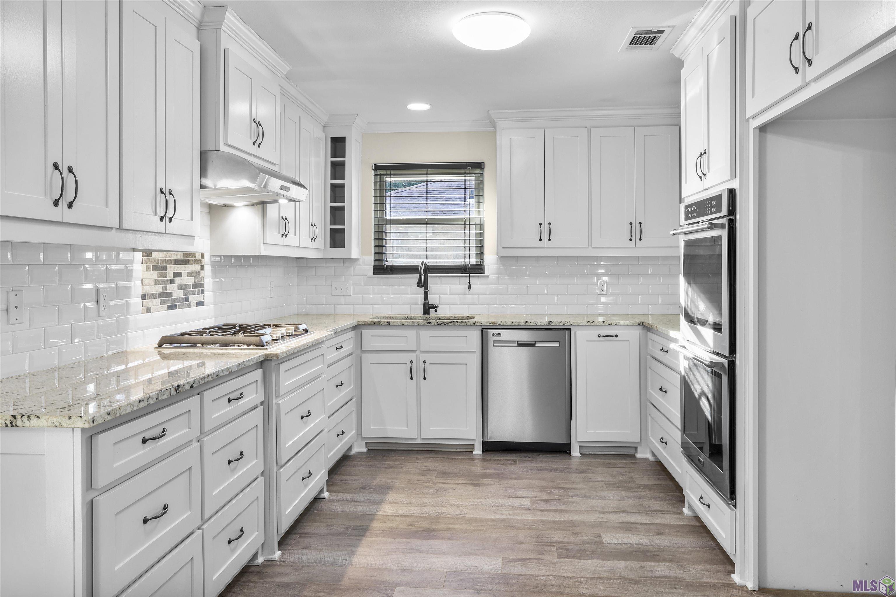 16622 Abshire Avenue Baton Rouge, LA 70816 - Photo 5 of 15 Kitchen