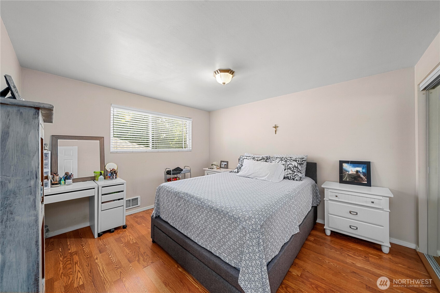 809 North 6th Street Renton, WA 98057 - Photo 37 of 40